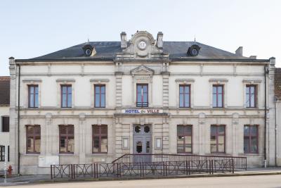 PhotoRénovation et mise en accessibilité de la mairie de Liffol-le-Grand