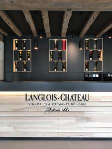 PhotoLanglois Chateau - Réaménagement de l'espace de vente-accueil dégustation