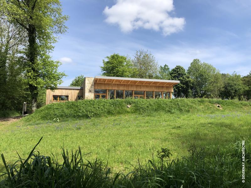 PhotoBâtiment d'accueil pour le village de Poul Fetan